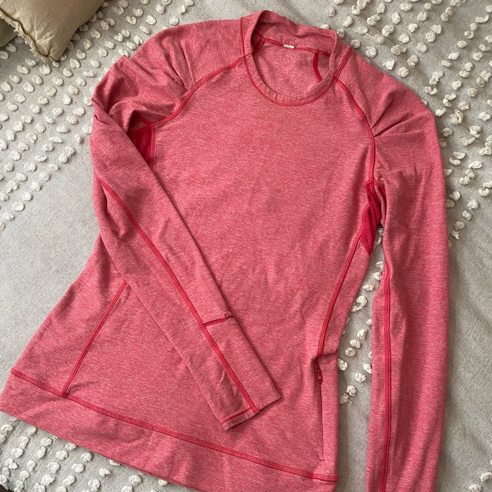Lululemon Long Sleeve active shirt